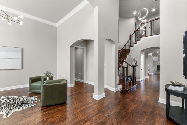 632 Duke Saxony Drive, Lewisville, TX 75056