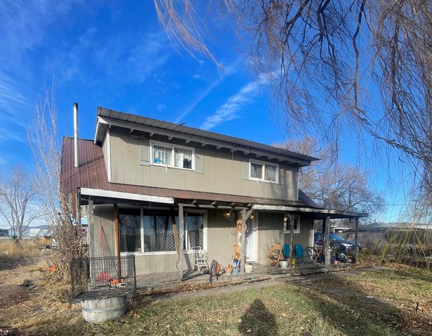 3364 Johns Avenue, Klamath Falls, OR 97603