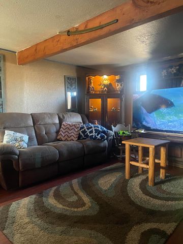 3364 Johns Avenue, Klamath Falls, OR 97603