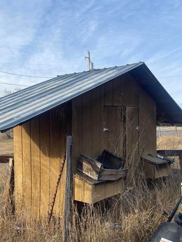 3364 Johns Avenue, Klamath Falls, OR 97603