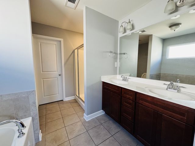 8028 Brockman Ln, Nashville, TN 37211