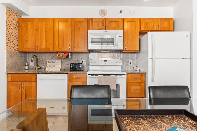 201 Ohua Avenue 3106, Honolulu, HI 96815