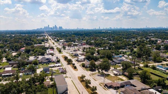 741 Mcdaniel Street, Houston, TX 77022