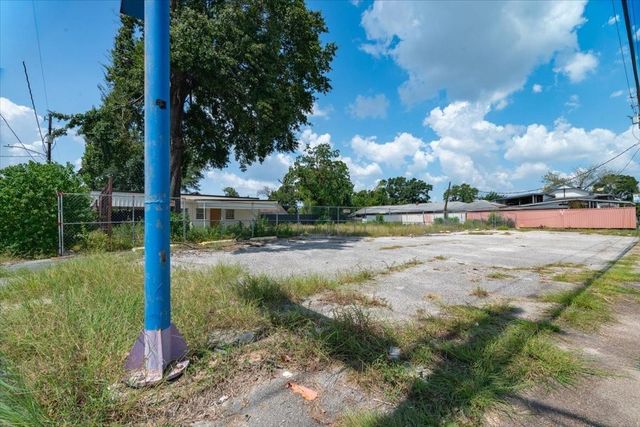 741 Mcdaniel Street, Houston, TX 77022