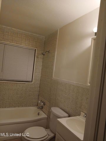 318 Cameron Street, Jackson, MS 39212