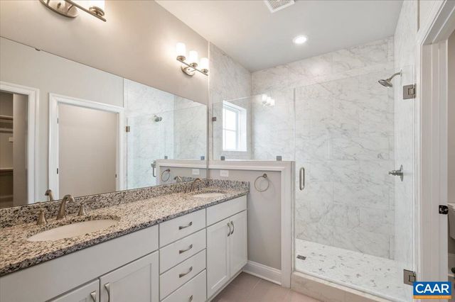 3421 THICKET RUN PL, Charlottesville, VA 22911