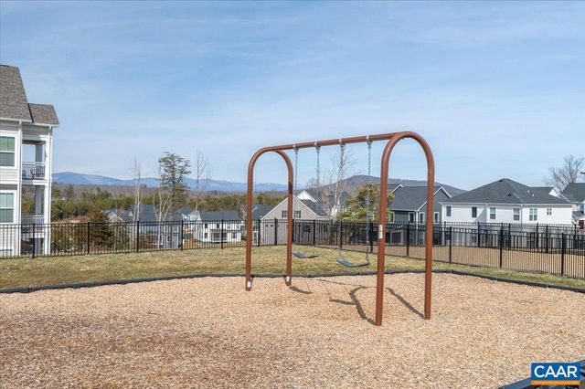 3421 THICKET RUN PL, Charlottesville, VA 22911