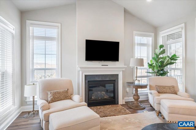 3421 THICKET RUN PL, Charlottesville, VA 22911