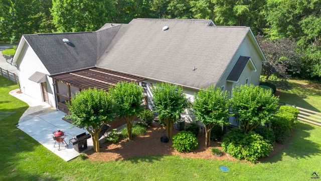 171 Jay Court, Byron, GA 31008