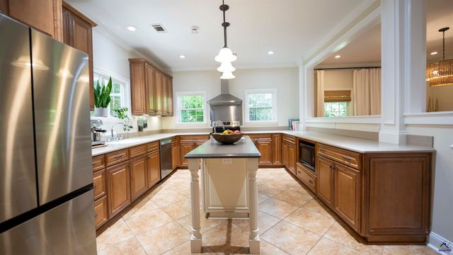 171 Jay Court, Byron, GA 31008