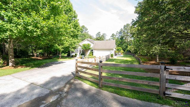 171 Jay Court, Byron, GA 31008