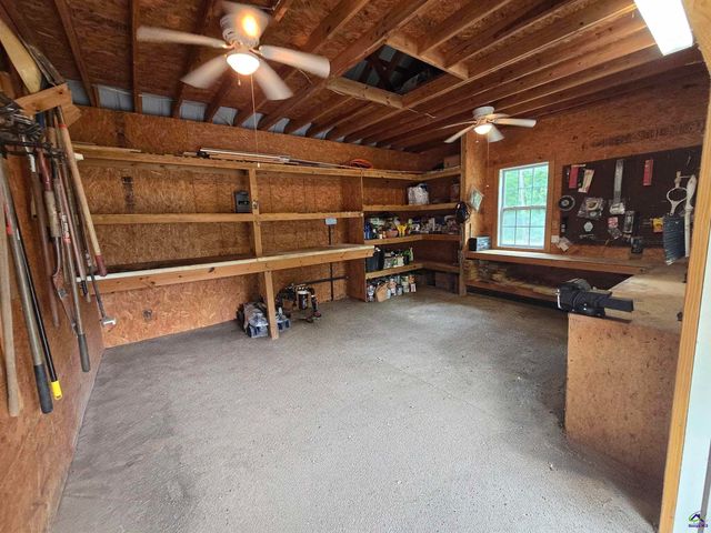 171 Jay Court, Byron, GA 31008