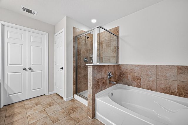 13531 Villas Palmas Drive, Houston, TX 77070