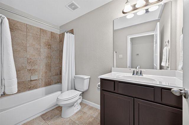 13531 Villas Palmas Drive, Houston, TX 77070