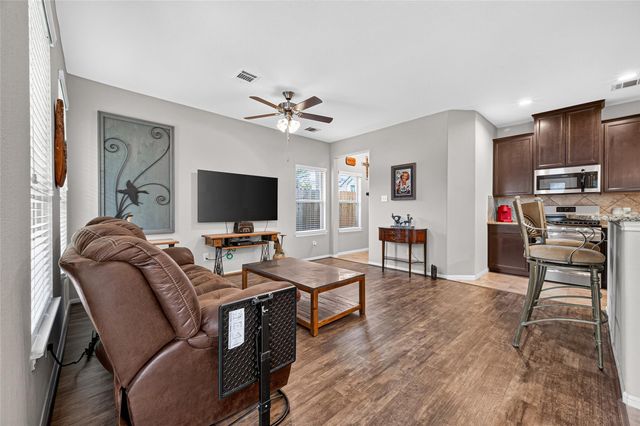13531 Villas Palmas Drive, Houston, TX 77070