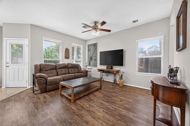 13531 Villas Palmas Drive, Houston, TX 77070