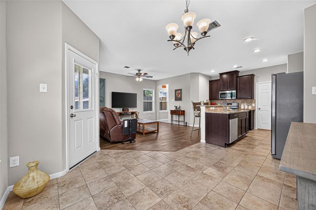 13531 Villas Palmas Drive, Houston, TX 77070