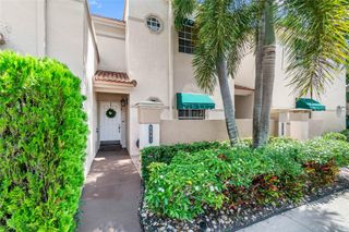 6581 Via Regina 6581, Boca Raton, FL 33433