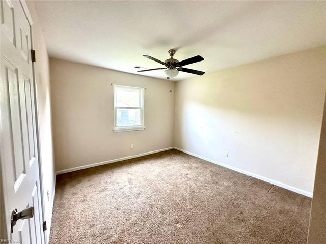 1255 New Land DR, Virginia Beach, VA 23453