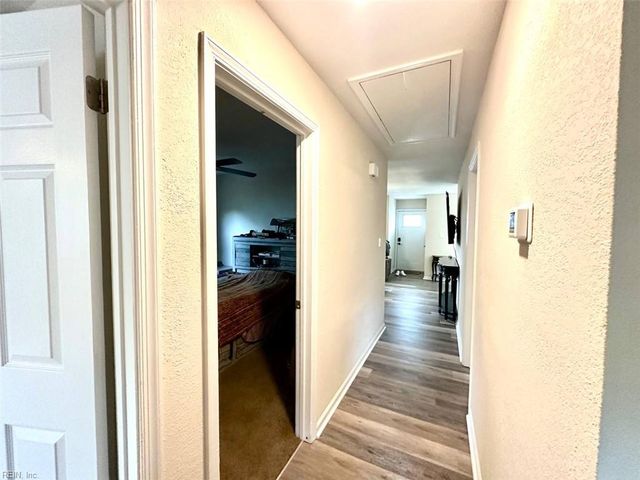 1255 New Land DR, Virginia Beach, VA 23453