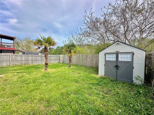 1255 New Land DR, Virginia Beach, VA 23453