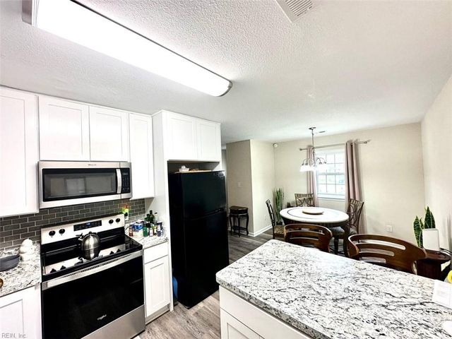 1255 New Land DR, Virginia Beach, VA 23453