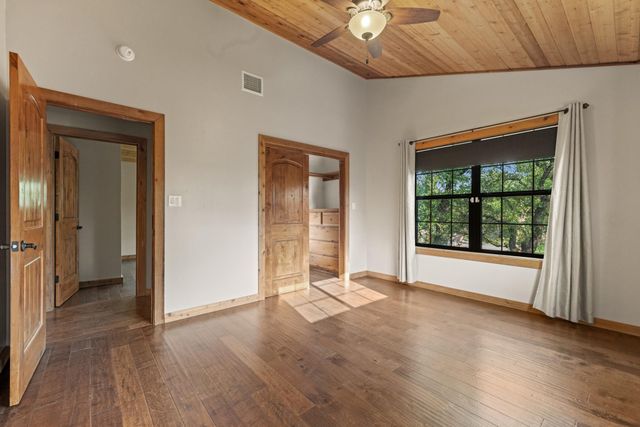 19505 Fm 150 W, Driftwood, TX 78619