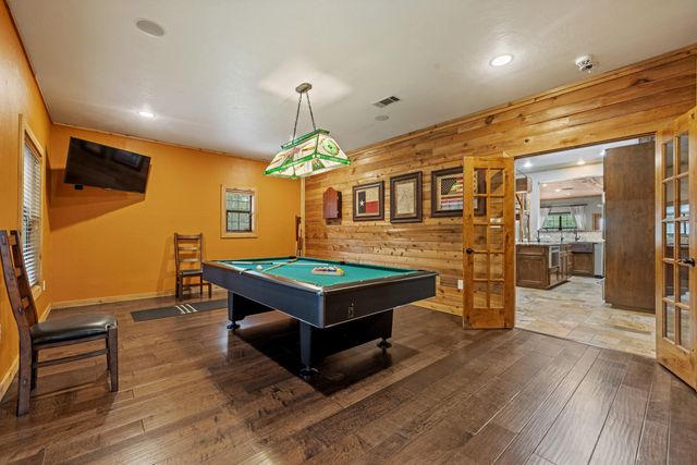 19505 Fm 150 W, Driftwood, TX 78619