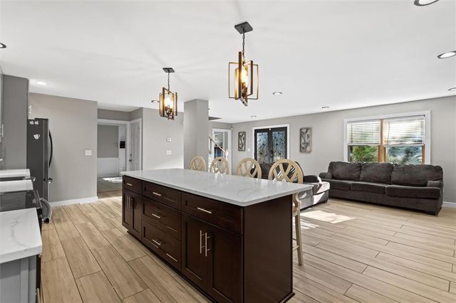 2731 Brackenwood Drive, Snellville, GA 30039