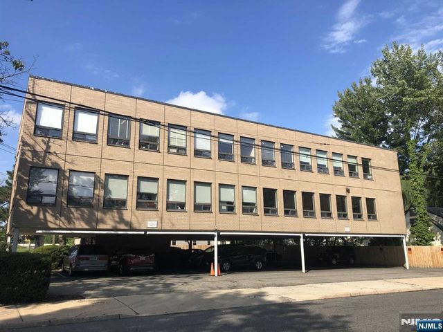 1029 Teaneck Road 3C, Teaneck, NJ 07666