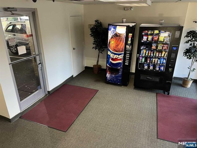 1029 Teaneck Road 3C, Teaneck, NJ 07666