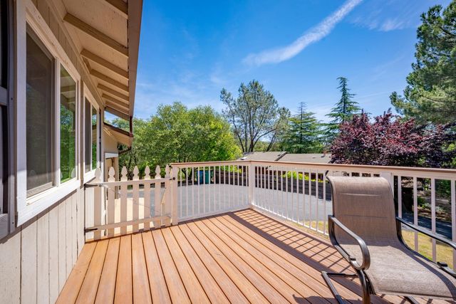 1511 Trading Post Ct, Cool, CA 95614