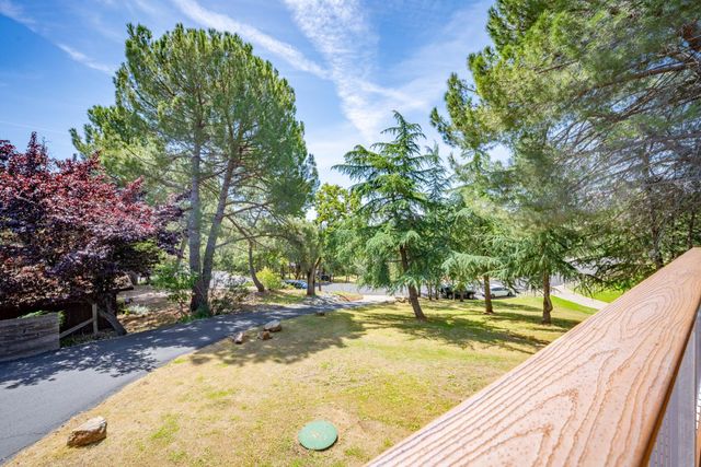 1511 Trading Post Ct, Cool, CA 95614