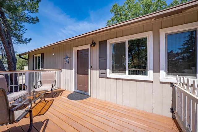 1511 Trading Post Ct, Cool, CA 95614