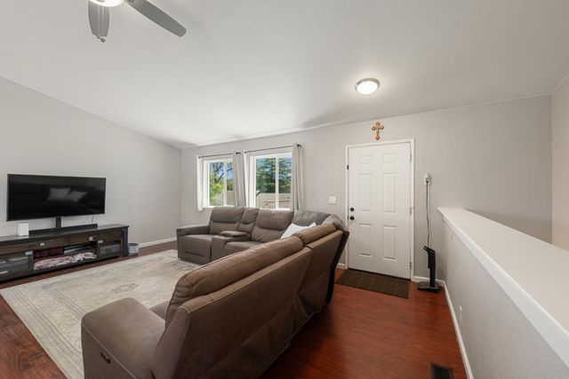 1511 Trading Post Ct, Cool, CA 95614
