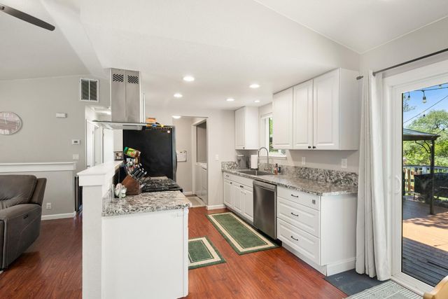 1511 Trading Post Ct, Cool, CA 95614