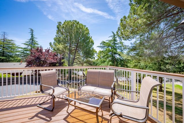 1511 Trading Post Ct, Cool, CA 95614