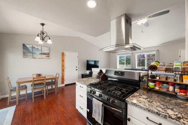 1511 Trading Post Ct, Cool, CA 95614