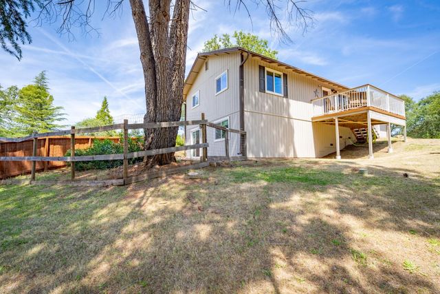 1511 Trading Post Ct, Cool, CA 95614