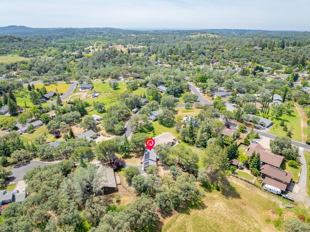 1511 Trading Post Ct, Cool, CA 95614