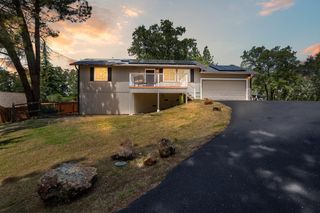 1511 Trading Post Ct, Cool, CA 95614