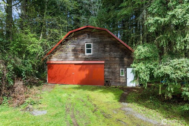 13130 SW 261st Place, Vashon, WA 98070