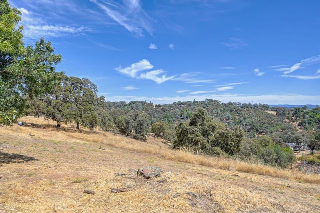 6809 Crystal Blvd, El Dorado, CA 95623