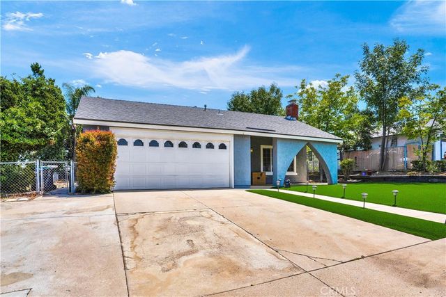 2393 Mesquite Lane, Corona, CA 92882