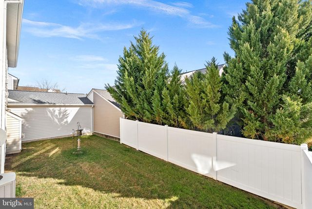 43347 FULLERTON ST, Ashburn, VA 20147