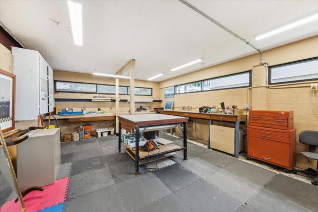 2414 Baycrest Drive, Houston, TX 77058