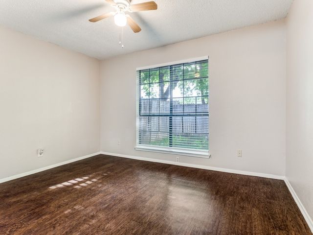 121 - 123 Allencrest Drive, White Settlement, TX 76108