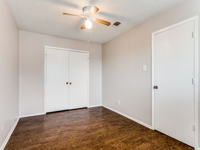 121 - 123 Allencrest Drive, White Settlement, TX 76108