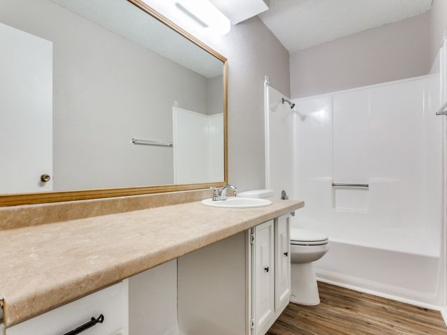 121 - 123 Allencrest Drive, White Settlement, TX 76108