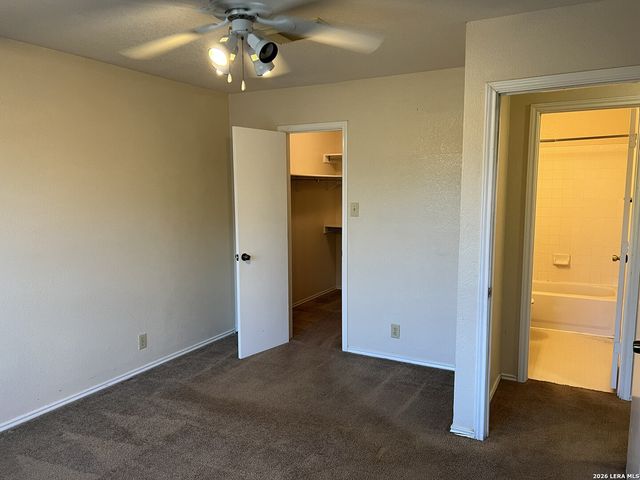 7 Latrobe Post, San Antonio, TX 78240